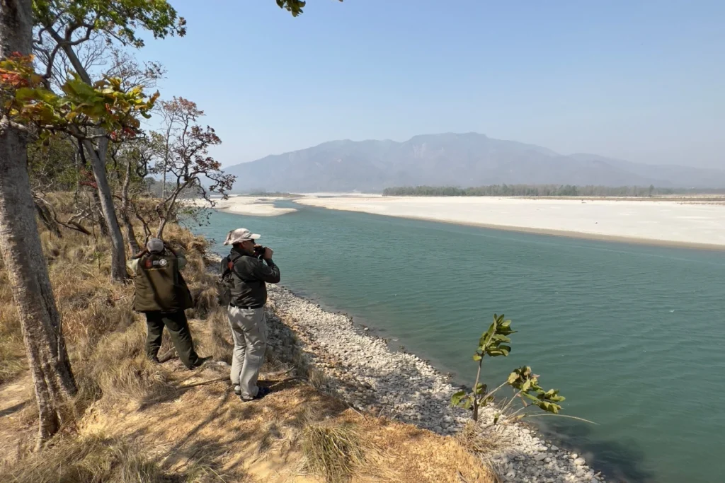 walking safari in bardiya national park